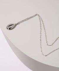 Colar-Feminino-Longo-com-Pingente-de-Buzio-Prateado-9975311-Prateado_1