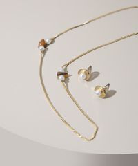 Kit-de-Colar-Feminino-Longo-com-Pedras-e-Perolas---Brinco-Dourado-9975283-Dourado_1