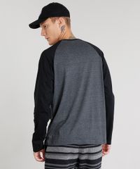Camiseta-Masculina-com-Bolso-Manga-Longa-Raglan-Gola-Careca-Cinza-Mescla-Escuro-8582091-Cinza_Mescla_Escuro_2