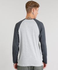 Camiseta-Masculina-com-Bolso-Manga-Longa-Raglan-Gola-Careca-Cinza-Mescla-8582091-Cinza_Mescla_2