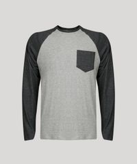 Camiseta-Masculina-com-Bolso-Manga-Longa-Raglan-Gola-Careca-Cinza-Mescla-8582091-Cinza_Mescla_5