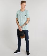 Camiseta-Masculina-Flame-com-Estampa--Tubarao--Manga-Curta-Gola-Careca-Verde-Claro-9028192-Verde_Claro_3