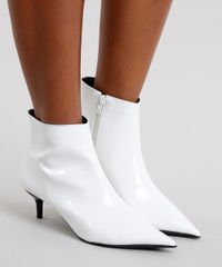 Bota-Feminina-em-Verniz-Bico-Fico-Kitten-Hell-Salto-Baixo-Branca-9082363-Branco_2