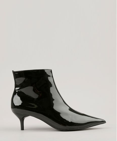 Bota-Feminina-em-Verniz-Bico-Fico-Kitten-Hell-Salto-Baixo-Preta-9083180-Preto_1
