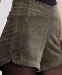 Short-Feminino-Hot-Pant-em-Veludo-Cotele-Cintura-Alta-Verde-Militar-8856008-Verde_Militar_4