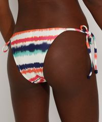 Biquini-Calcinha-Tanga-Estampado-Tie-Dye-Listrado-com-Amarracao-e-Protecao-UV50--Branco-9973692-Branco_2