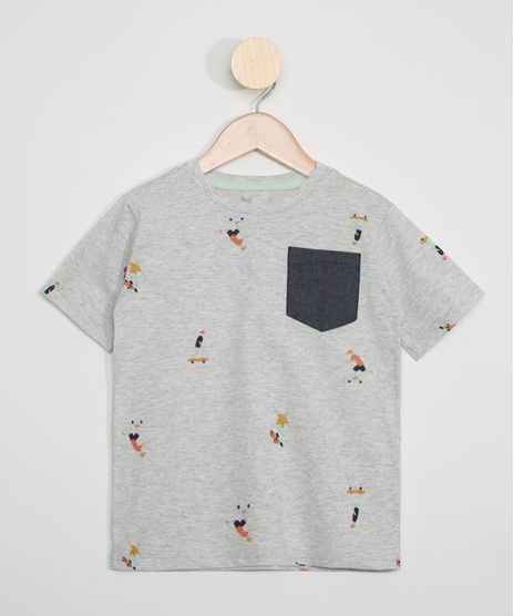 Camiseta-Infantil-Estampada-Manga-Curta-de-Skatistas-com-Bolso-Cinza-Mescla-Claro-9978658-Cinza_Mescla_Claro_1