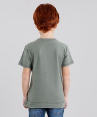 Camiseta-Infantil-com-Bolso-Manga-Curta-Gola-Careca-Verde-Militar-9038698-Verde_Militar_2