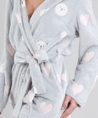 Roupao-Feminino-em-Microfibra-Estampado-de-Ursos-e-Coracoes-com-Capuz-Manga-Longa--Cinza-Claro-8901851-Cinza_Claro_3 Roupao-Feminino-em-Microfibra-Estampado-de-Ursos-e-Coracoes-com-Capuz-Manga-Longa--Cinza-Claro-8901851-Cinza_Claro_3
