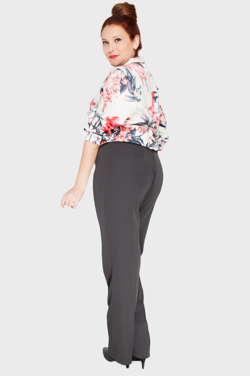 calça social plus size