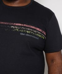 Camiseta-Masculina-Plus-Size-Manga-Curta-Gola-Careca--The-Shoreland--com-Listras-Preta-9977439-Preto_6