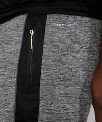 Bermuda-Masculina-Plus-Size-Esportiva-Ace-com-Bolsos-de-Ziper-Cinza-Mescla-Escuro-9968911-Cinza_Mescla_Escuro_6