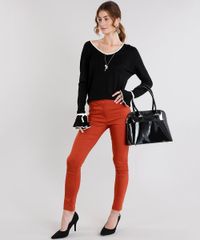 Blusa-Feminina-Decote-V-Contrastante-em-Trico-Manga-Longa-com-Babado-Preta-8873271-Preto_3