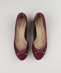 Scarpin-Feminino-Salto-Baixo-Beira-Rio-em-Suede-com-Laser-Cut-e-Laco-Vinho-9175229-Vinho_4