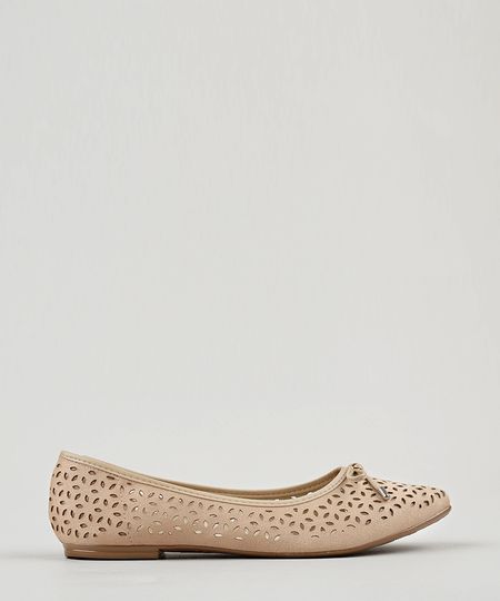 Sapatilha-Feminina-Bico-Fino-Beira-Rio-em-Suede-com-Laser-Cut-e-Laco-Bege-9175433-Bege_1 Sapatilha-Feminina-Bico-Fino-Beira-Rio-em-Suede-com-Laser-Cut-e-Laco-Bege-9175433-Bege_1