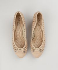 Scarpin-Feminino-Salto-Baixo-Beira-Rio-em-Suede-com-Laser-Cut-e-Laco-Bege-9175221-Bege_4