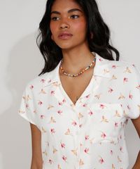 Camisa-Feminina-Manga-Curta-Estampada-de-Araras-com-Bolso-Off-White-9976769-Off_White_5