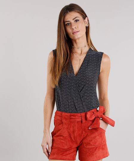 Body-Feminino-Transpassado-Estampado-Decote-V-Preto-9109596-Preto_1 Body-Feminino-Transpassado-Estampado-Decote-V-Preto-9109596-Preto_1