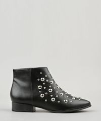 Bota-Feminina-Via-Uno-com-Tachas-Bico-Fino-Salto-Baixo-Preta-9071620-Preto_1