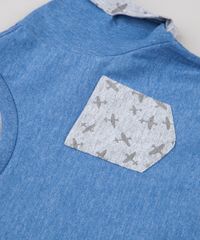 Camiseta-Infantil-com-Bolso-Estampado-de-Avioes-Manga-Curta-Gola-Careca-em-Algodao---Sustentavel-Azul-9132288-Azul_4