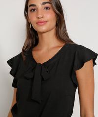 Blusa-de-Crepe-Feminina-Manga-Curta-com-Babado-Gola-Laco-Preta-9976418-Preto_4