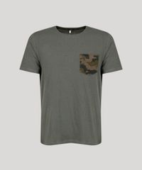 Camiseta-Masculina-com-Bolso-Estampado-Camuflado-Manga-Curta-Gola-Careca-Verde-Militar-9127319-Verde_Militar_5