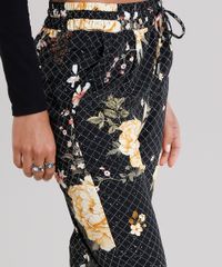 Calca-Feminina-Cropped-Ampla-Estampada-Floral-com-Cordao-Preta-8889350-Preto_4