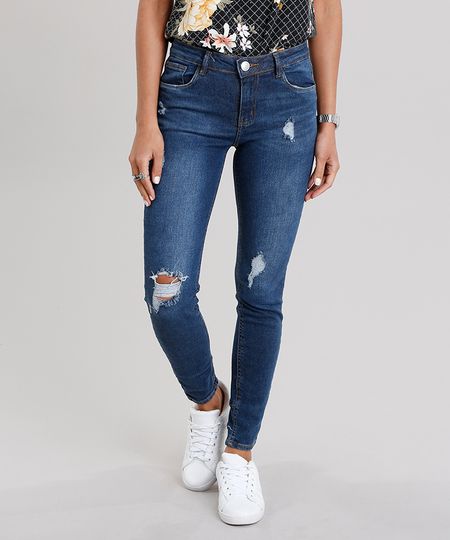 Calca-Jeans-Feminina-Cigarrete-Destroyed-com-Ziper-na-Barra-Azul-Escuro-9113397-Azul_Escuro_1