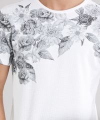 Camiseta-Masculina-Slim-Fit-com-Estampa-Floral-em-Piquet-Manga-Curta-Decote-Careca-Off-White-9085557-Off_White_4