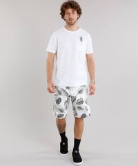Camiseta-Masculina-com-Estampa-de-Abacaxi-e-Bolsos-Manga-Curta-Gola-Careca-Branca-8963233-Branco_3