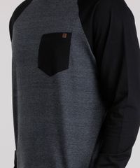 Camiseta-Masculina-Raglan-com-Bolso-Manga-Longa-Gola-Careca-Cinza-Mescla-Escuro-9120518-Cinza_Mescla_Escuro_4