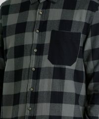 Camisa-Masculina-Xadrez-em-Flanela-com-Bolso-Manga-Longa-Verde-Militar-8623400-Verde_Militar_4