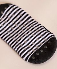 Meia-Feminina-Sapatilha-Listrada-Preta-9977270-Preto_2