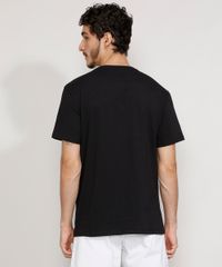 Camiseta-Masculina-Manga-Curta-Lilo-e-Stitch--Chillin---Gola-Careca-Preta-9975516-Preto_4