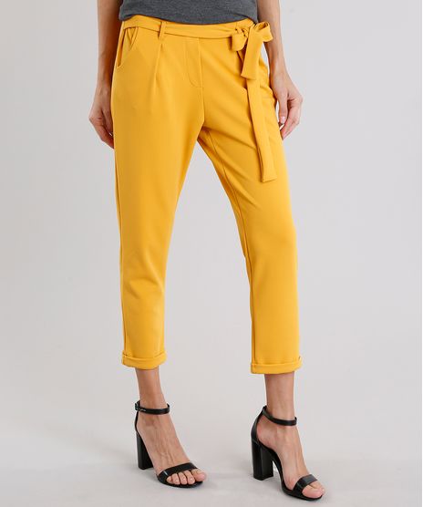 Calca-Feminina-Clochard-com-Bolsos-Amarelo-Escuro-9165184-Amarelo_Escuro_1