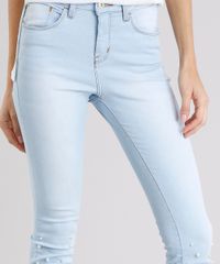 Calca-Jeans-Feminina-Super-Skinny-com-Perolas-Cintura-Alta-Azul-Claro-9191479-Azul_Claro_4