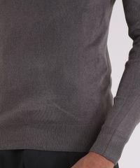 Sueter-Masculino-Basico-em-Trico-Manga-Longa-Gola-V-Chumbo-8464173-Chumbo_4
