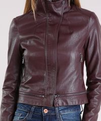 Jaqueta-Feminina-Gola-Alta-com-Botao-Ziper-na-Barra-Vinho-8895861-Vinho_4