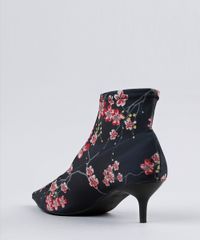 Bota-Feminina-Bico-Fino-Kitten-Hell-Estampada-Floral-Salto-Baixo-Preta-9070663-Preto_3