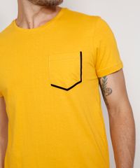 Camiseta-Masculina-Slim-Manga-Curta-com-Bolso-Flocado-Gola-Careca-Amarela-9968278-Amarelo_2