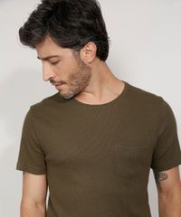 Camiseta-Masculina-Slim-Manga-Curta-Canelada-com-Bolso-Gola-Careca-Verde-Militar-9983091-Verde_Militar_6 Camiseta-Masculina-Slim-Manga-Curta-Canelada-com-Bolso-Gola-Careca-Verde-Militar-9983091-Verde_Militar_6