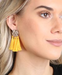 Brinco-Feminino-Texturizado-com-Tassel-Dourado-9158342-Dourado_2