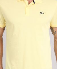 Polo-Masculina-Basica-em-Piquet-Manga-Curta-Amarela-8317654-Amarelo_4