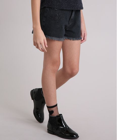 Short-Jeans-Infantil-Bordado-com-Barra-Desfiada-Preto-9142272-Preto_1