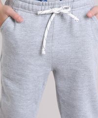 Calca-Infantil-em-Moletom-com-Bolsos-e-Elastico-na-Barra-Cinza-Mescla-Claro-9200794-Cinza_Mescla_Claro_4
