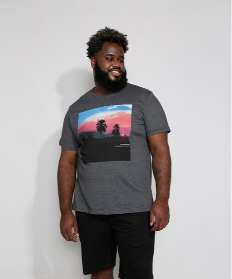 Camiseta-Masculina-Plus-Size-Paisagem-Manga-Curta-Gola-Careca-Cinza-Mescla-Escuro-9978872-Cinza_Mescla_Escuro_1
