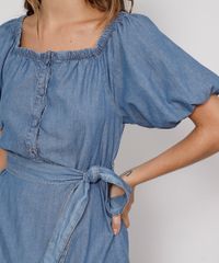 Vestido-Jeans-Feminino-Midi-Ombro-a-Ombro-com-Botoes-e-Faixa-para-Amarrar-Manga-Bufante-Azul-Medio-9985485-Azul_Medio_4