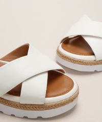 Sandalia-Feminina-Malu-Super-Comfort-Flatform-com-Tiras-Cruzadas-e-Corda-Branca-9962601-Branco_4