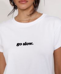 Camiseta-Feminina-Manga-Curta--Go-Slow--Flocada-Decote-Redondo-Branca-9957948-Branco_2