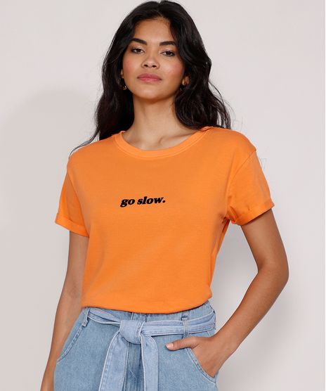 Camiseta-Feminina-Manga-Curta--Go-Slow--Flocada-Decote-Redondo-Laranja-9957948-Laranja_1